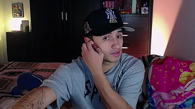 Jhon Sara online show from March 10, 2026, 1:37 pm