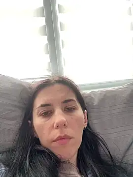 Oliviyalove  online show from June 15, 2026, 3:12 pm