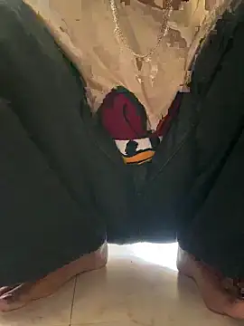 meenu cuties online show from March 27, 2026, 6:22 am