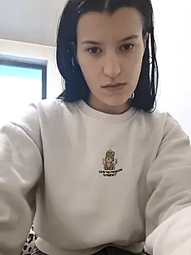 Snapshot of pussi12 chatting on February 20, 2026, 3:47 pm pussi12 online show from February 20, 2026, 3:47 pm