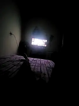 Snapshot of livirsr chatting on February 17, 2026, 12:02 pm livirsr online show from February 17, 2026, 12:02 pm