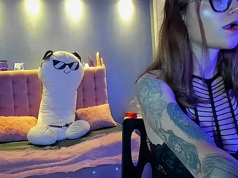 AliceLeet online show from March 11, 2026, 1:16 pm