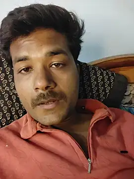 Cummt boy online show from February 19, 2026, 12:13 pm