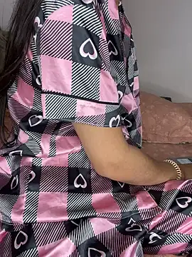 Sofia-squir online show from March 12, 2026, 6:17 am