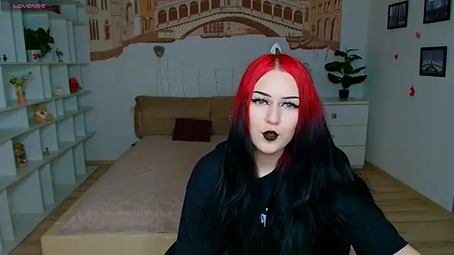 ElizabethVamp online show from July 3, 2026, 5:36 am