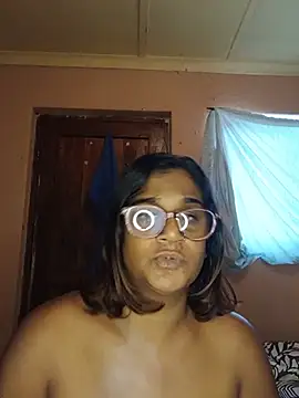 Snapshot of indianstrawberrylips4u chatting on June 3, 2026, 6:03 am indianstrawberrylips4u online show from June 3, 2026, 6:03 am