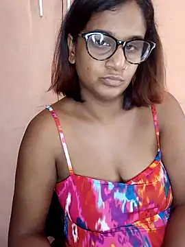 indianstrawberrylips4u online show from April 14, 2026, 5:23 am