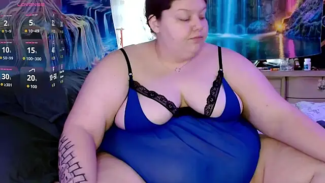 Snapshot of oceansworld88221 chatting on April 7, 2026, 3:47 pm oceansworld88221 online show from April 7, 2026, 3:47 pm