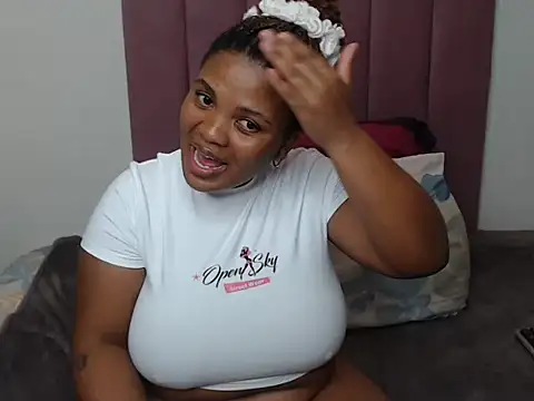 Snapshot of MsSexyAi chatting on March 5, 2026, 7:43 pm MsSexyAi online show from March 5, 2026, 7:43 pm