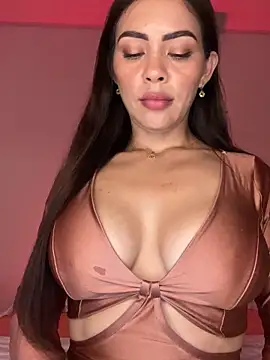 samanta 94 online show from May 19, 2026, 9:11 pm