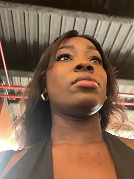 Snapshot of ZarahFerreira chatting on February 18, 2026, 7:32 pm ZarahFerreira online show from February 18, 2026, 7:32 pm