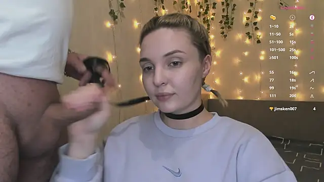 creampiiee online show from April 22, 2026, 6:25 pm