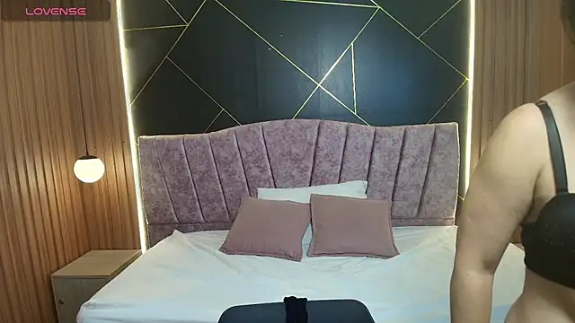 MoriahStorm online show from March 3, 2026, 12:12 pm