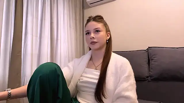 adelecloud online show from February 18, 2026, 8:44 am