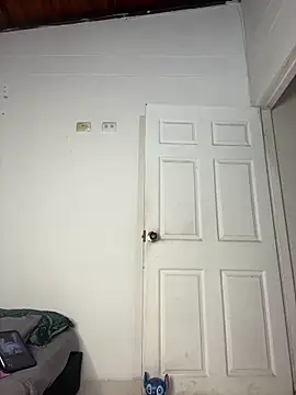 Snapshot of _sweetlove_1 chatting on March 1, 2026, 12:32 am sweetlove 1 online show from March 1, 2026, 12:32 am