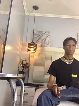 Santiago Ortiz  online show from April 16, 2026, 6:41 pm