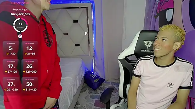 Exotic twinks  online show from February 17, 2026, 9:34 pm