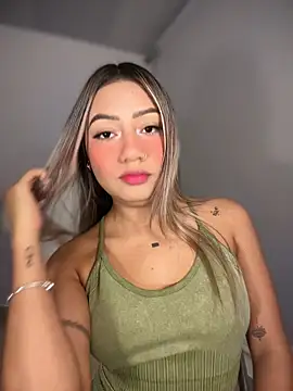 Dulce Sofi  online show from March 13, 2026, 1:54 am