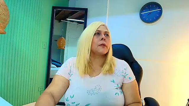 eva colen50 online show from March 20, 2026, 6:31 pm