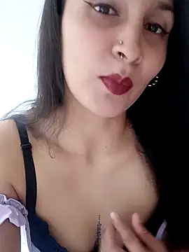 Cami carvajal online show from February 22, 2026, 6:42 pm