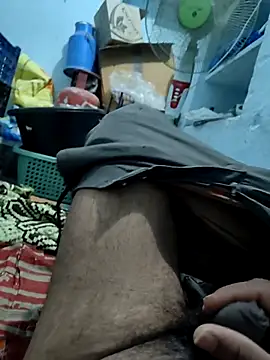 Chandu1245 online show from April 19, 2026, 9:06 pm