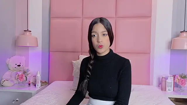 Carolina NovoaL online show from March 31, 2026, 1:02 pm