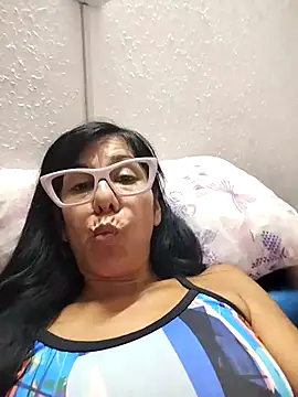 Snapshot of Lolytalov chatting on March 8, 2026, 12:05 am Lolytalov online show from March 8, 2026, 12:05 am