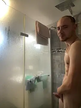 Crevette311 online show from December 3, 2025, 11:31 am