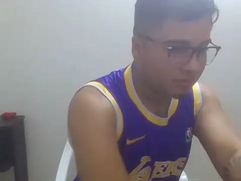 darkseclipses online show from February 19, 2026, 5:37 am