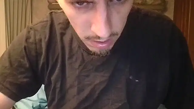 luverrboyy online show from June 30, 2026, 3:17 am