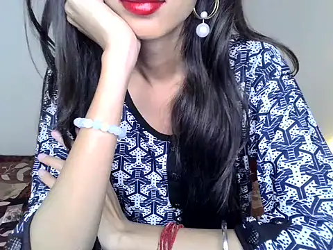 SIKSHA SINGH online show from April 16, 2026, 11:51 pm