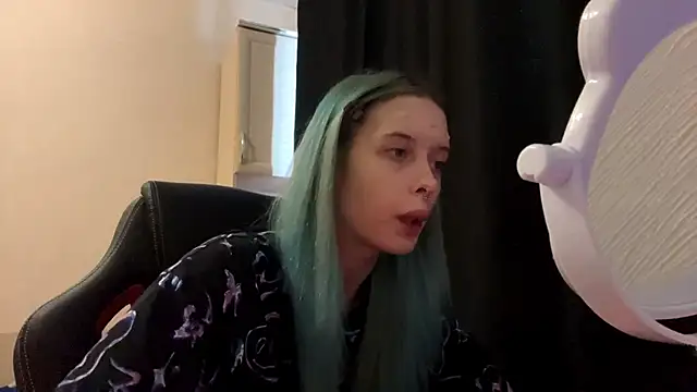 HatedClose online show from February 20, 2026, 12:07 pm