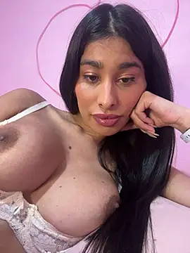 KaterinneMarie online show from August 9, 2026, 11:22 pm