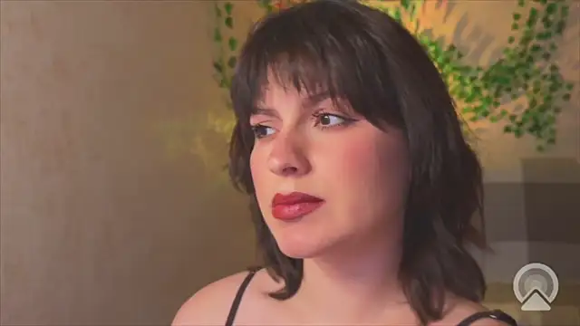 Snapshot of rinamandarina chatting on April 7, 2026, 6:32 pm rinamandarina online show from April 7, 2026, 6:32 pm