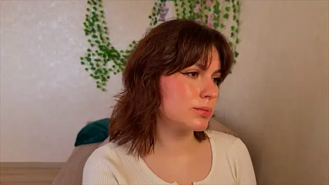 Snapshot of rinamandarina chatting on May 20, 2026, 4:15 pm rinamandarina online show from May 20, 2026, 4:15 pm