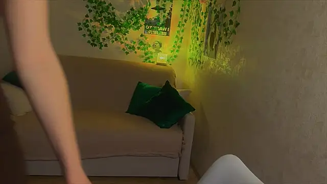 Snapshot of rinamandarina chatting on February 28, 2026, 5:23 pm rinamandarina online show from February 28, 2026, 5:23 pm