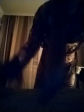 evavibe  online show from March 16, 2026, 8:33 pm