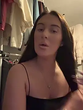 PinkVelvetx online show from March 3, 2026, 9:33 pm