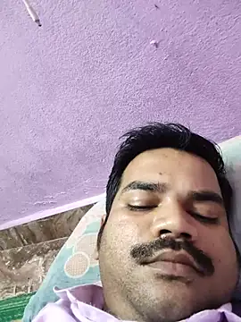 Snapshot of rkr1996kum chatting on July 24, 2026, 5:31 pm rkr1996kum online show from July 24, 2026, 5:31 pm