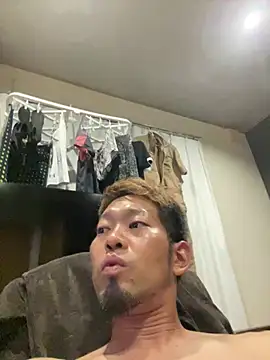 Snapshot of ryuaaaaa chatting on July 24, 2026, 2:46 pm ryuaaaaa online show from July 24, 2026, 2:46 pm