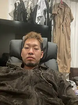 Snapshot of ryuaaaaa chatting on July 7, 2026, 4:43 pm ryuaaaaa online show from July 7, 2026, 4:43 pm