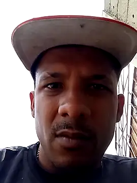 blackhot22c online show from April 10, 2026, 2:13 pm