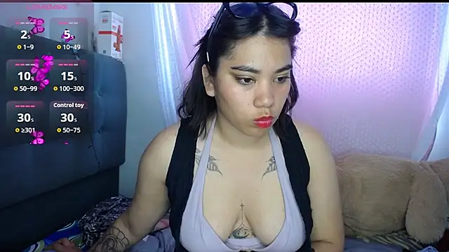 hairylatiingoddess online show from February 25, 2026, 9:03 pm