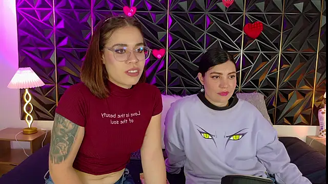 TaylorMilly online show from March 12, 2026, 9:41 pm