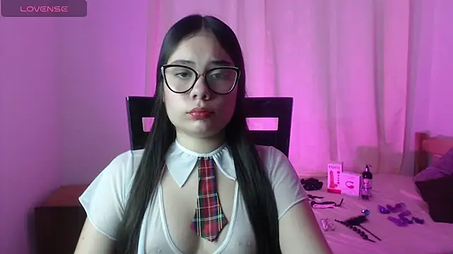 Snapshot of _Moon_rose chatting on April 4, 2026, 9:21 pm Moon rose online show from April 4, 2026, 9:21 pm