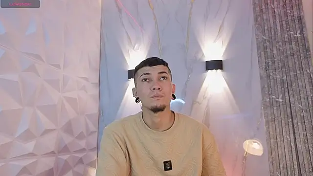 Logan and Reachel online show from March 20, 2026, 7:26 pm