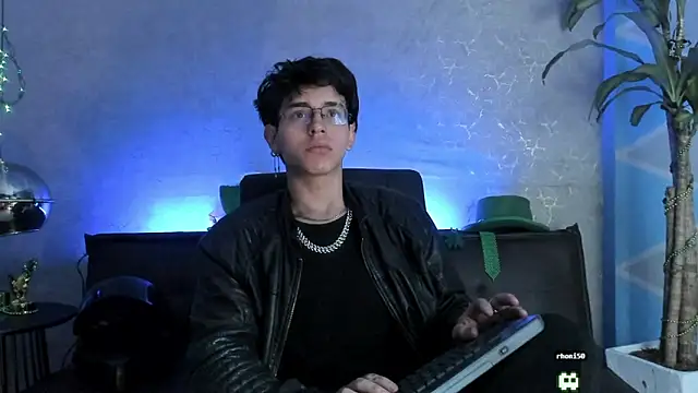 Angel scott2 online show from March 13, 2026, 12:10 pm