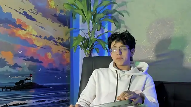 Angel scott2 online show from March 23, 2026, 11:43 am