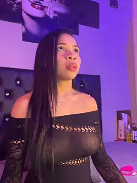 AmberBronw online show from February 24, 2026, 7:04 pm