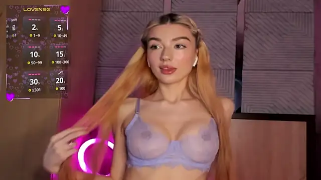 Snapshot of Melliissa chatting on March 6, 2026, 11:49 am Melliissa online show from March 6, 2026, 11:49 am